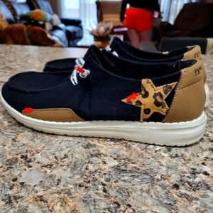 Cute pair of slip on